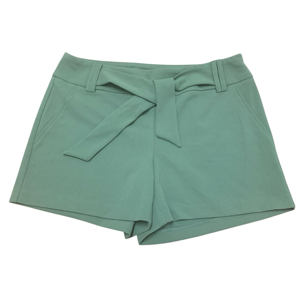 Soho Apparel Ltd Green Shorts Women’s Size M
